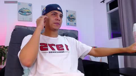 Snapshot of deivid_santoss chatting on October 2025 11:50:04 PM Deivid online show from October 2025 11:50:04 PM