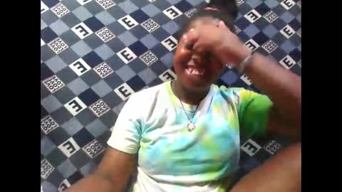 deliah712909 online show from November 2025 06:12:01 AM