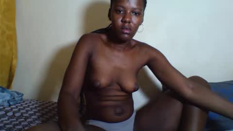 Snapshot of deliciousbabe01 chatting on November 2025 06:20:01 PM EVAH online show from November 2025 06:20:01 PM