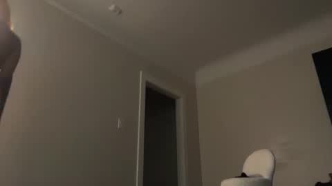 delightfuldark online show from November 2025 05:24:01 PM