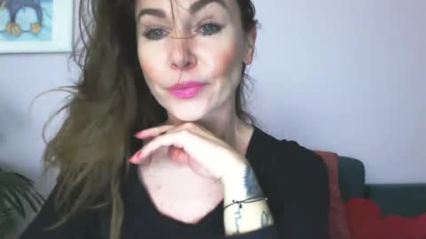 delilah_sweet online show from April 2026 03:29:01 PM