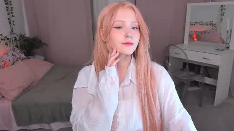 Snapshot of delilahtaylor chatting on June 2026 09:53:02 PM Delilah or Laila online show from June 2026 09:53:02 PM