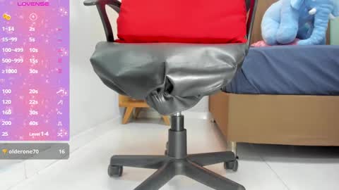 Snapshot of delilaquinn chatting on December 2024 09:43:02 PM delilaquinn online show from December 2024 09:43:02 PM