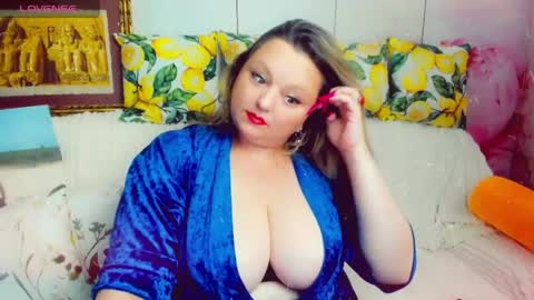 Snapshot of delinnia chatting on May 2026 05:31:01 PM Margo online show from May 2026 05:31:01 PM