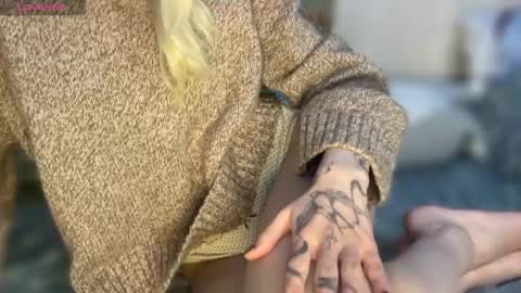 Della online show from February 2026 02:54:01 PM