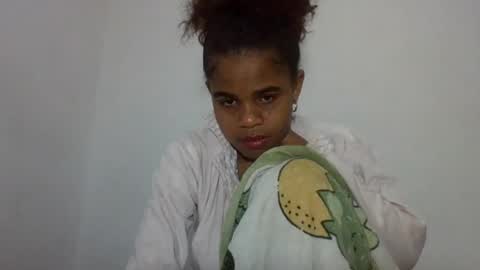 Snapshot of delphineee chatting on July 2026 07:42:02 PM delphine online show from July 2026 07:42:02 PM