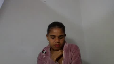 Snapshot of delphineee chatting on July 2026 05:30:02 PM delphine online show from July 2026 05:30:02 PM
