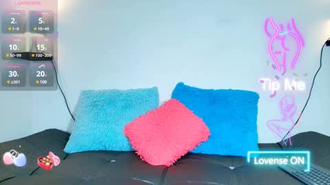 dember_osohot online show from February 2025 05:55:02 AM