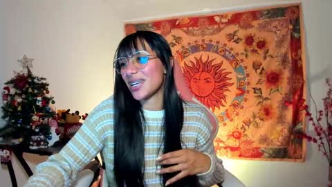 Snapshot of demeter__ chatting on January 2025 02:01:01 AM demeter__ online show from January 2025 02:01:01 AM