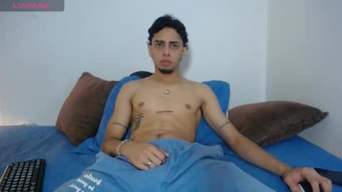 Demeter Salviati online show from November 2025 04:00:01 AM