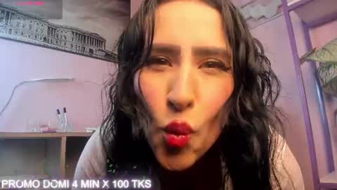 Snapshot of demi__moore_ chatting on July 2026 02:47:01 AM DEMI MOORE online show from July 2026 02:47:01 AM
