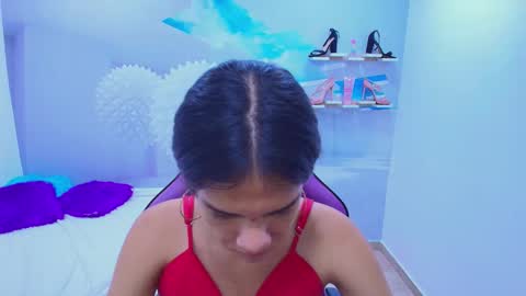 Snapshot of demi_leed chatting on November 2025 12:29:02 PM DEMI online show from November 2025 12:29:02 PM