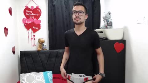 demian_val_4 online show from February 2026 11:29:02 AM