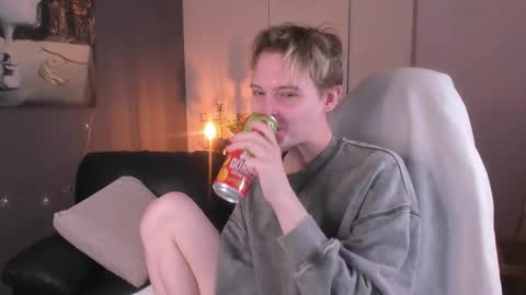 demianenglen online show from September 2025 01:27:01 PM