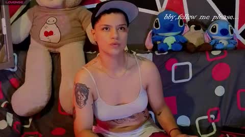 DEMI online show from November 2025 05:08:01 PM