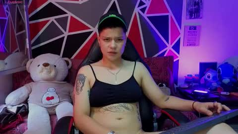 Snapshot of demimoore222 chatting on December 2025 06:03:02 PM DEMI online show from December 2025 06:03:02 PM