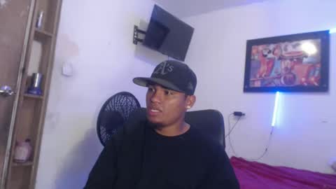 Snapshot of demol_latin chatting on December 2025 02:10:02 PM MASTER DAV online show from December 2025 02:10:02 PM