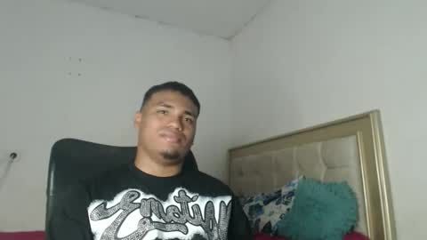 Snapshot of demol_latin chatting on March 2026 03:17:01 PM MASTER DAV online show from March 2026 03:17:01 PM