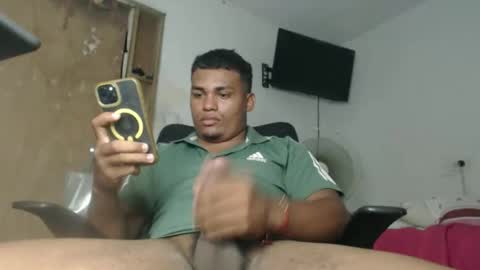 Snapshot of demol_latin chatting on May 2026 12:05:02 AM MASTER DAV online show from May 2026 12:05:02 AM