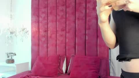   online show from April 2026 03:44:02 AM