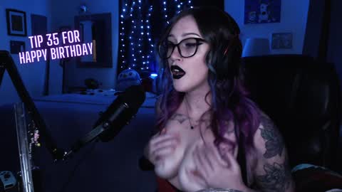 Snapshot of demongf chatting on December 2024 07:26:01 AM Demoness Mina online show from December 2024 07:26:01 AM