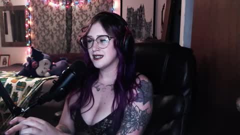 Snapshot of demongf chatting on November 2025 01:49:02 AM Demoness Mina online show from November 2025 01:49:02 AM