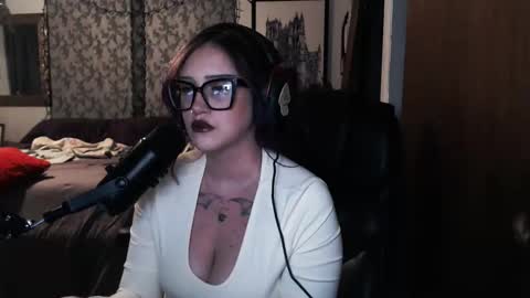 Snapshot of demongf chatting on November 2025 01:27:01 AM Demoness Mina online show from November 2025 01:27:01 AM