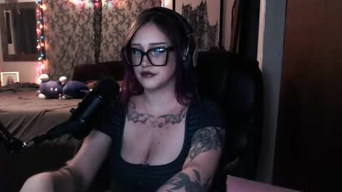 Snapshot of demongf chatting on November 2025 12:13:01 AM Demoness Mina online show from November 2025 12:13:01 AM