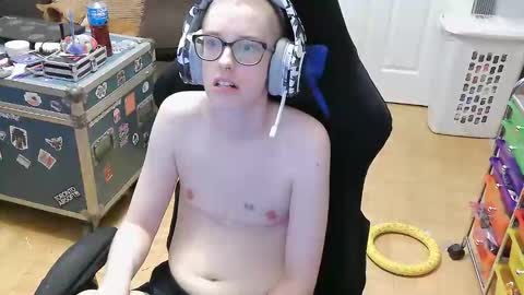 Snapshot of demyx981 chatting on October 2025 03:20:02 AM Demyx Time online show from October 2025 03:20:02 AM