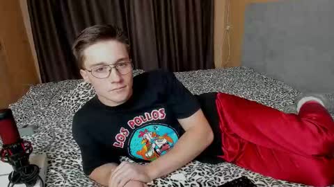 Deni online show from October 2025 06:46:02 PM