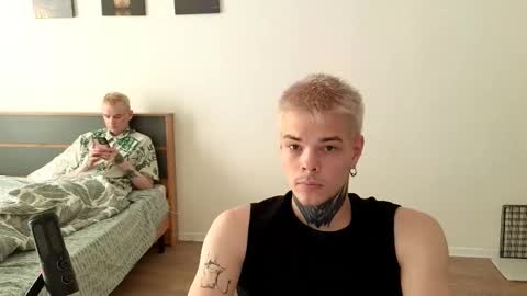 Denis online show from September 2025 01:21:01 PM