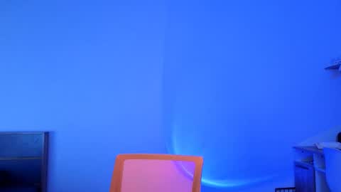 Denis online show from November 2025 07:05:02 PM