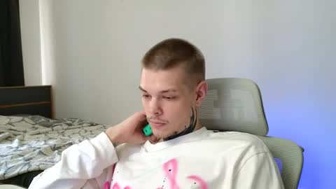Snapshot of denis_here chatting on May 2026 10:55:01 AM Denis online show from May 2026 10:55:01 AM
