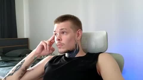 Snapshot of denis_here chatting on June 2026 04:50:01 AM Denis online show from June 2026 04:50:01 AM