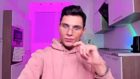 Den online show from December 2024 04:21:01 AM