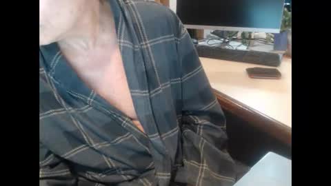 Den  Jet online show from February 2026 10:41:02 AM