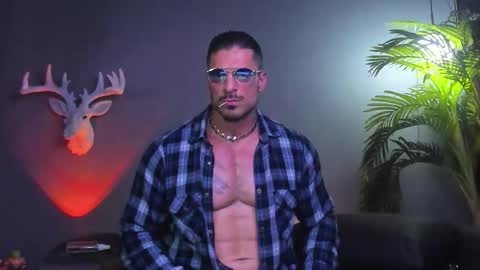 dennis_cox_ online show from December 2025 10:11:02 AM