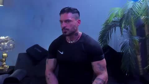 dennis_cox_ online show from June 2026 03:27:01 PM