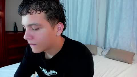 Dennis online show from May 2026 07:41:01 PM