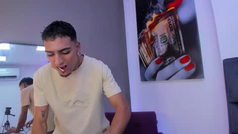 Snapshot of dennis_kinsey chatting on February 2026 07:24:02 PM Dennis Kinsey online show from February 2026 07:24:02 PM