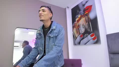 Dennis Kinsey online show from April 2026 07:18:02 PM