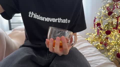 Snapshot of denobluora chatting on January 2025 08:04:01 AM Jasper   online show from January 2025 08:04:01 AM