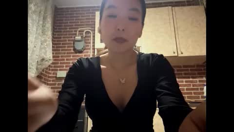 Snapshot of denysebernacchi chatting on September 2025 07:06:02 PM Emma online show from September 2025 07:06:02 PM