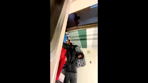 Denzel King3 online show from November 2025 04:07:02 PM