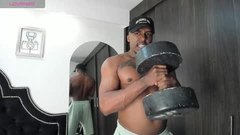 denzelrios online show from October 2025 08:28:02 PM