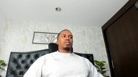 denzelrios online show from April 2026 12:30:02 AM