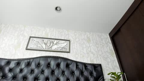 denzelrios online show from April 2026 12:08:02 AM