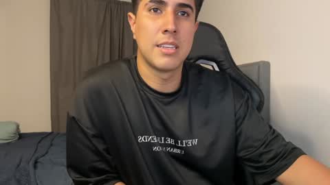 Dereck online show from December 2024 02:53:02 AM