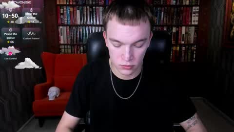 Derek online show from December 2025 07:45:02 PM