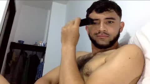 Snapshot of derek_smiith chatting on November 2025 12:27:02 PM Derek smiith online show from November 2025 12:27:02 PM